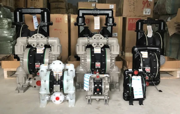 bơm màng xăng dầu Aro