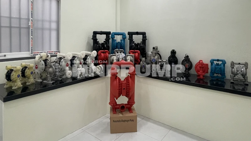 bơm màng khí nén bơm gạch men, hồ keo