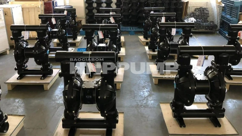 bơm màng khí nén aro bơm chất tẩy rửa