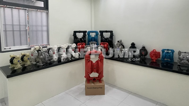 bơm màng khí nén giá tốt tại HNP PUMP