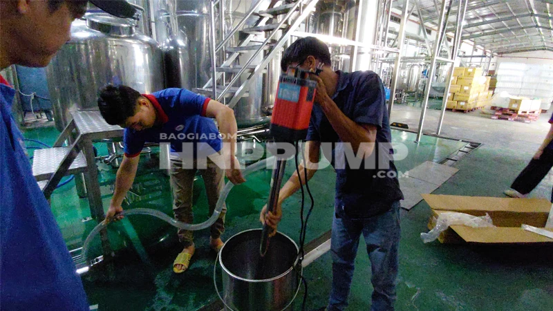 ứng dụng của bơm thùng phuy bơm chất đặc
